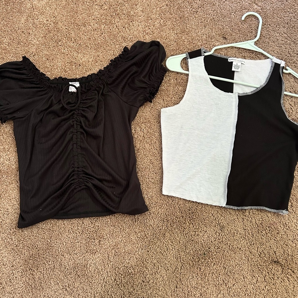 Crop top bundle of 2